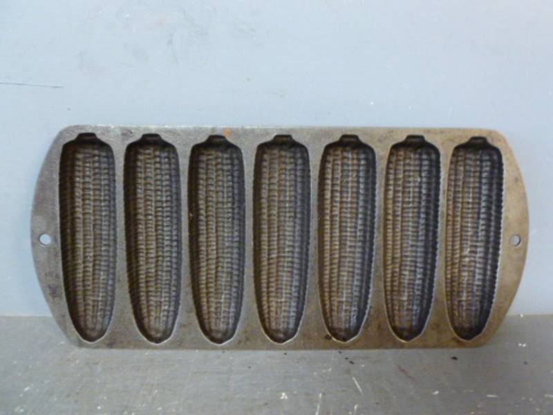 lot 146 image: Cast Iron Pan