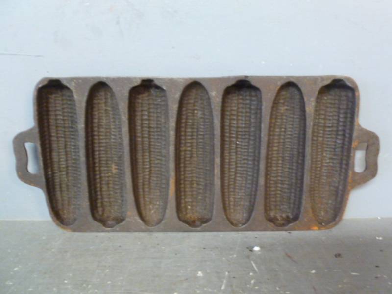 lot 147 image: Cast Iron Pan