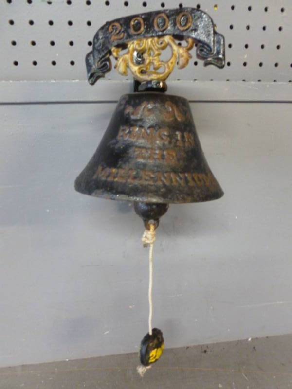 lot 181 image: Cast Iron Bell
