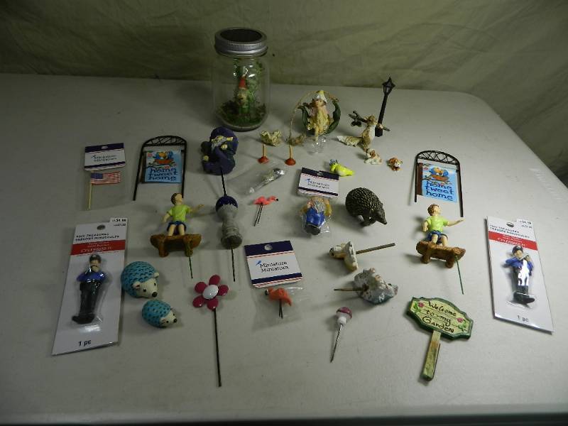 Miniatures and Fairy Garden Items