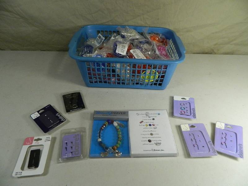 Assorted Jewelry