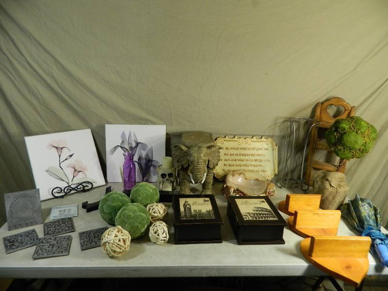 Home Decor and Elephant Stand