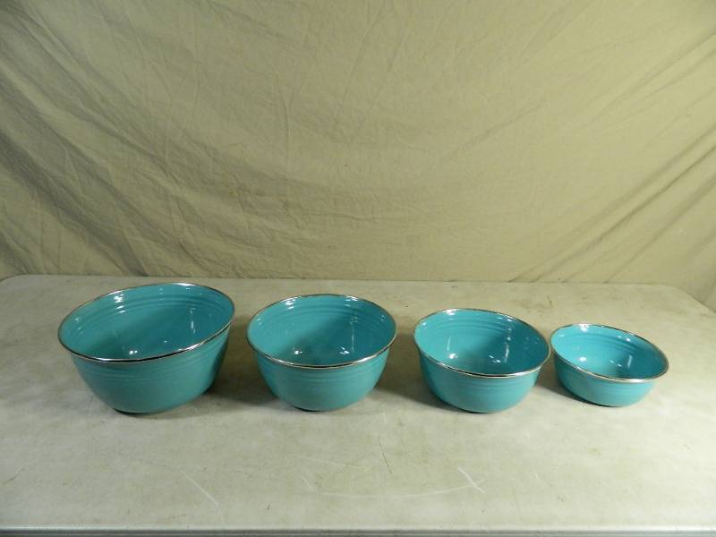 Genuine Fiesta Bowl Set