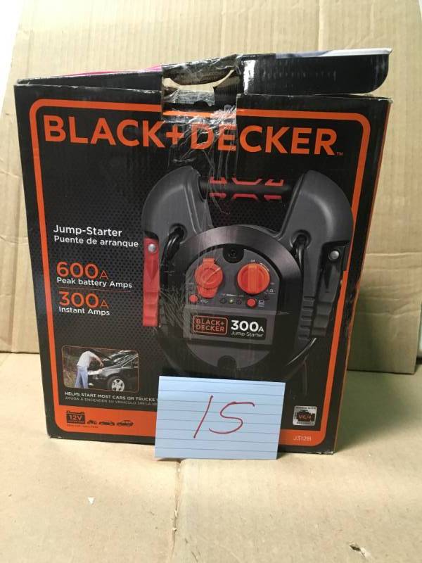lot 15 image: BLACKDECKER 300 Amp Portable Jump Starter USED works