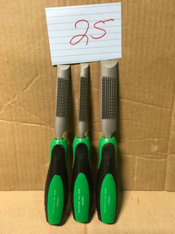 lot 25 image: 3 TOOLS
