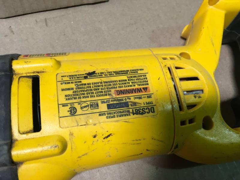 lot 33 image: Dewalt DCS381 DCS381B 20-Volt MAX Li-Ion Reciprocating Saw - Bare Tool Only USED in good condition