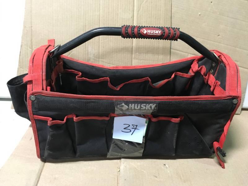 lot 37 image: Husky 258153 17 Open Tool Tote