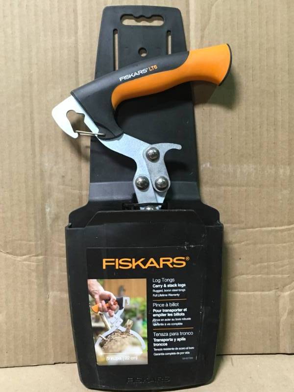 lot 53 image: Fiskars LT6 13 Log Tongs not used