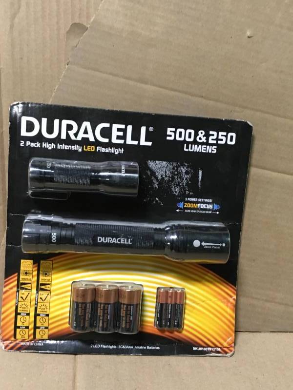Duracell LED Flashlight 500 & 250 Lumens Zoom Focus 3 Beam Setting 2 Pack not used