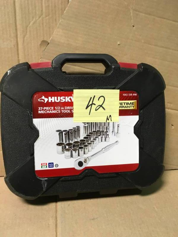 Husky 12 in. Drive MTS (37-Piece) not used