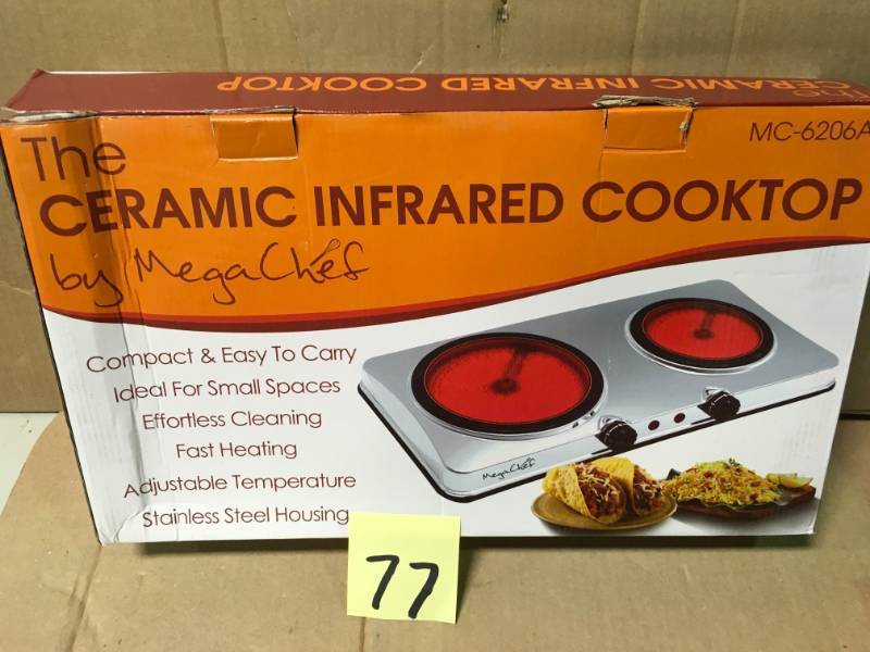 MegaChef Electric Easily Portable Heavy Duty Lightweight Dual Size Infrared Burner Cooktop Buffet Range in Sleek Steel MC-6206A in like new condition