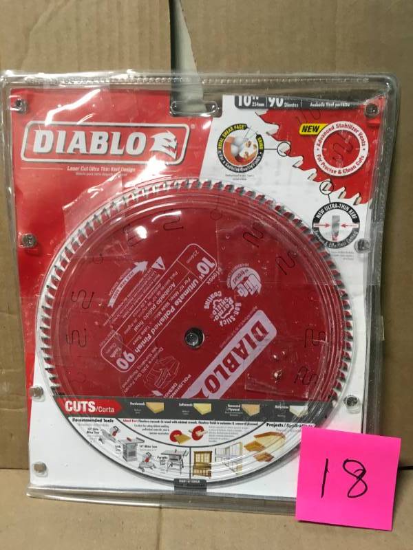 lot 18 image: Diablo 10 in. x 90-Teeth Ultimate Polished Finish Saw Blade in like new condition