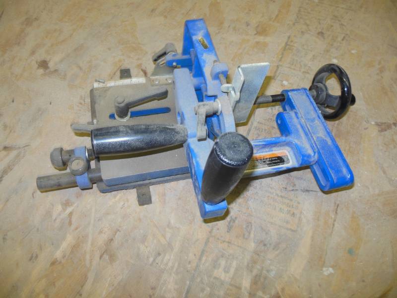 lot 9 image: Tenoning Jig with manual...