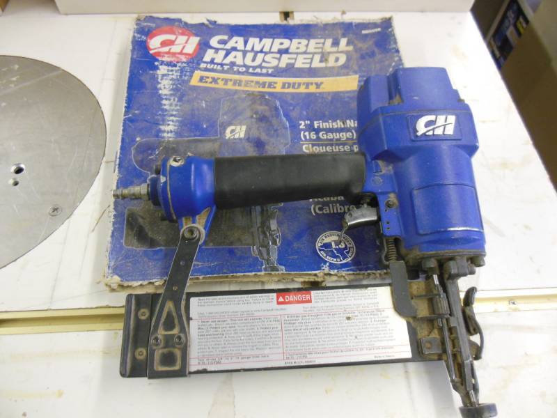 lot 16 image: Campbell Hausfeld 2 16 GA finish n...
