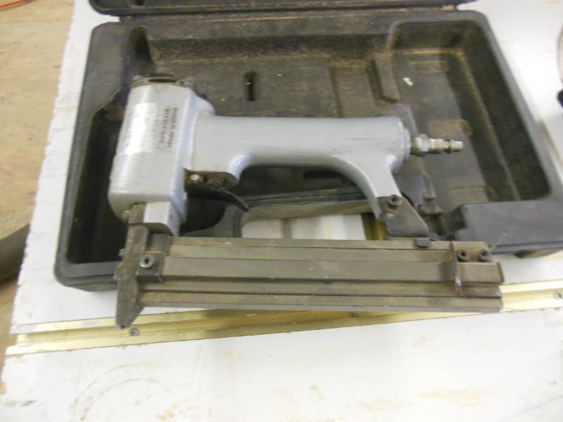 lot 17 image: 18 GA. 1 316 finish nailer model ...
