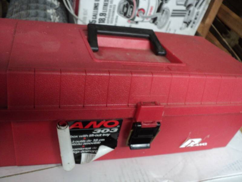 lot 4 image: 15 Plano Tool Box with tools...