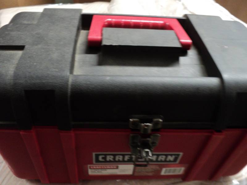 lot 7 image: Craftsman tool box with tools...