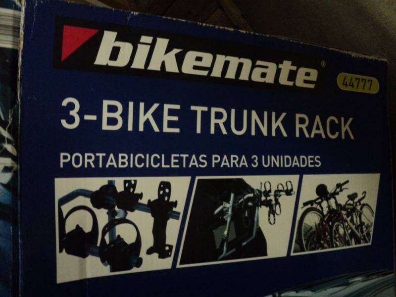 lot 54 image: bike mate - 3 bike trunk rack...