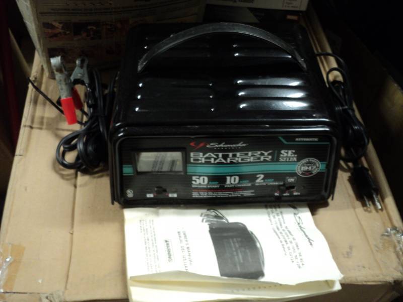 lot 78 image: Schumacher Battery Charger...