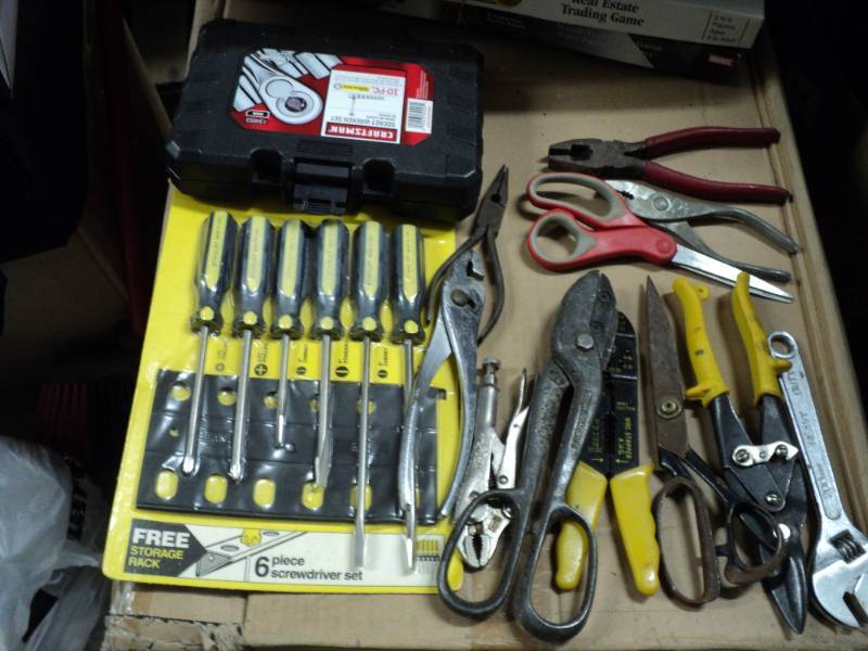 lot 85 image: tools -new and used...