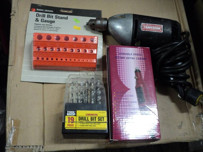 lot 86 image: Craftsman drill, rotary carver, dri...