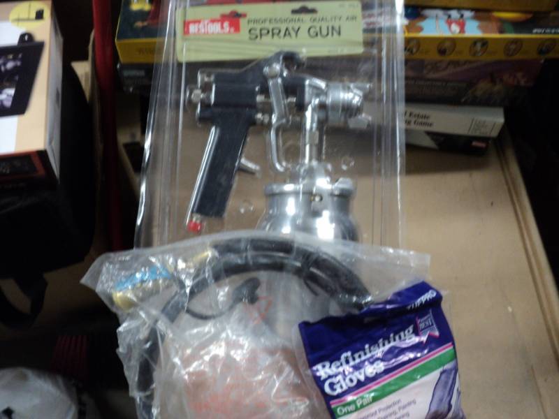 lot 88 image: Spray gun, air hose, and gloves...