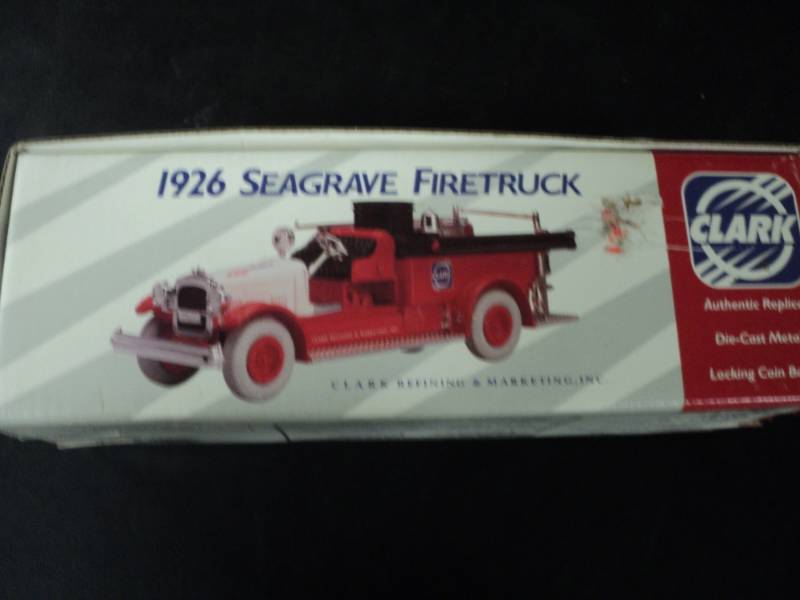 lot 104 image: 1926 Seagrave Firetruck Die cast me...