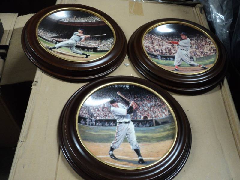 lot 107 image: Great Moments in baseball plates- J...