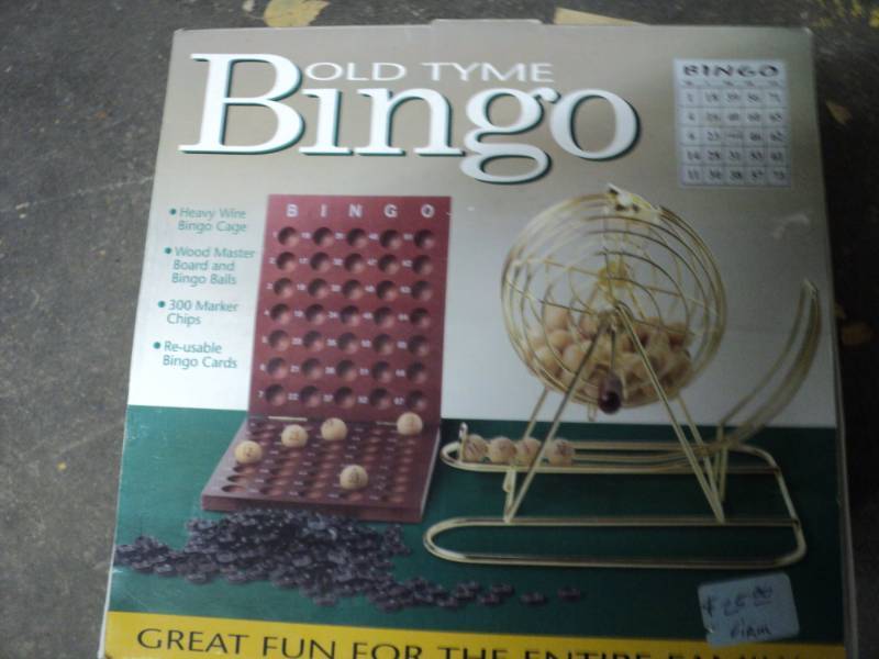 lot 165 image: Old Tyme Bingo...