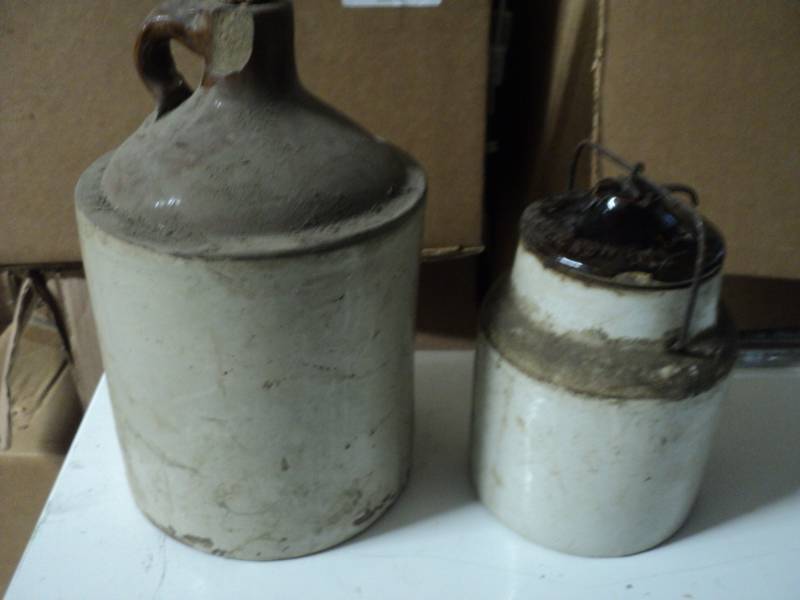 lot 167 image: Two old crocks -needs cleaning...