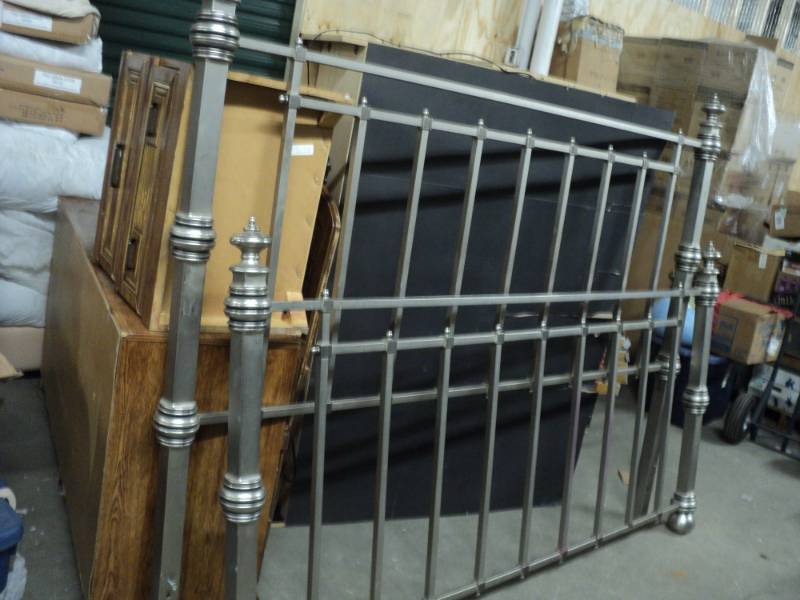lot 173 image: Silver metal King size headboard an...