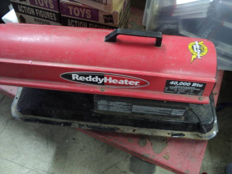 lot 206 image: Multi - Fuel use Reddy Heater 40,0...