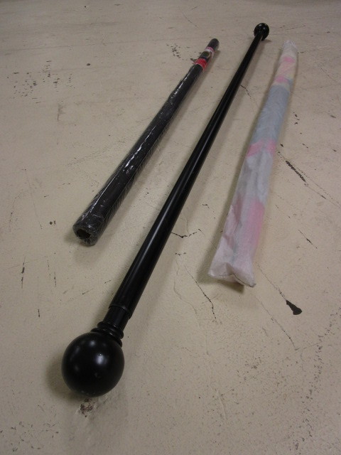 lot 322 image: KITE  CURTAIN ROD  INSECT SCREEN