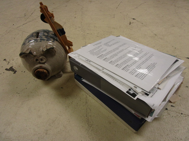 lot 333 image: COOK BOOKS, PIGGY BANK, HANGING MAN DECORATION