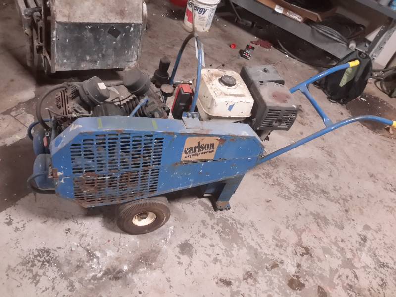 DeWalt Emqlo Air Compressor