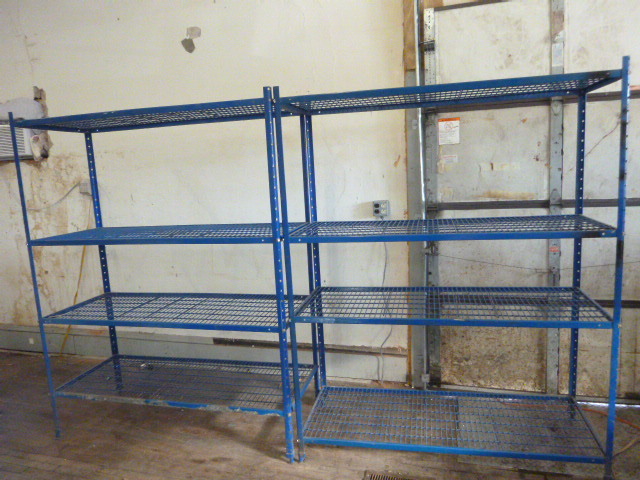lot 5 image: 2 Shelving Units