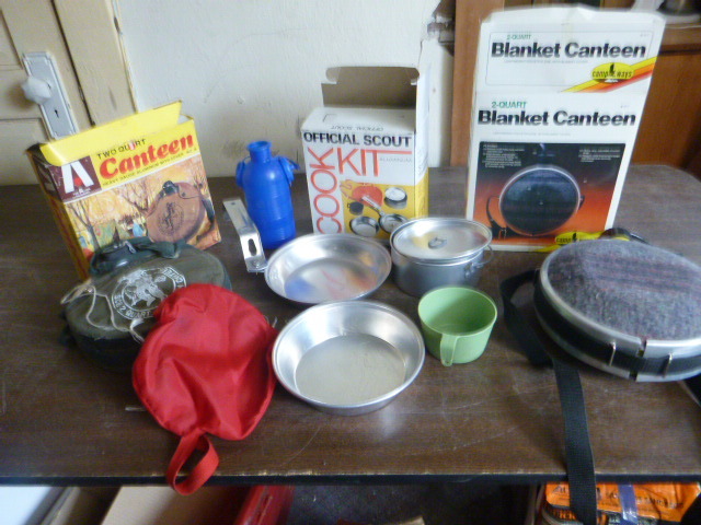 lot 36 image: Scouts Camping Items