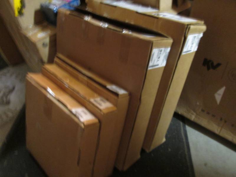 Mixed Lot of 5 Boxes of 3 - 18 x 1...