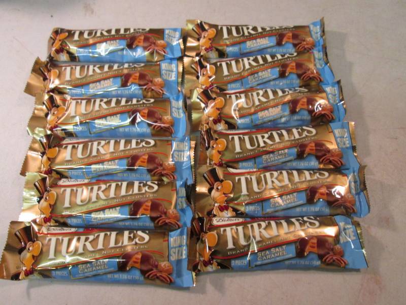 12 King Size Turtles 3 piece Candy ...