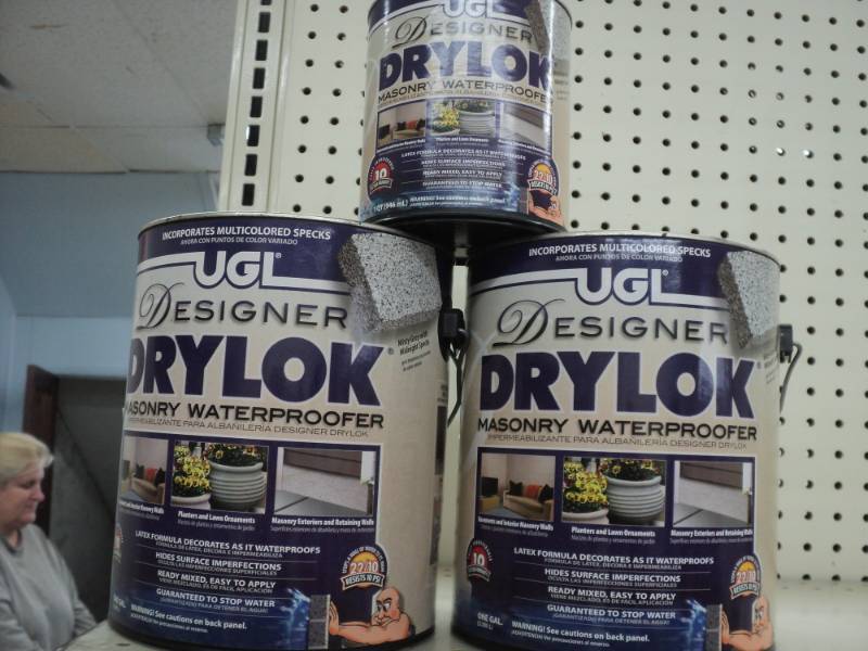 lot 75 image: 2 cans of UGL Designer Drylok Mason...