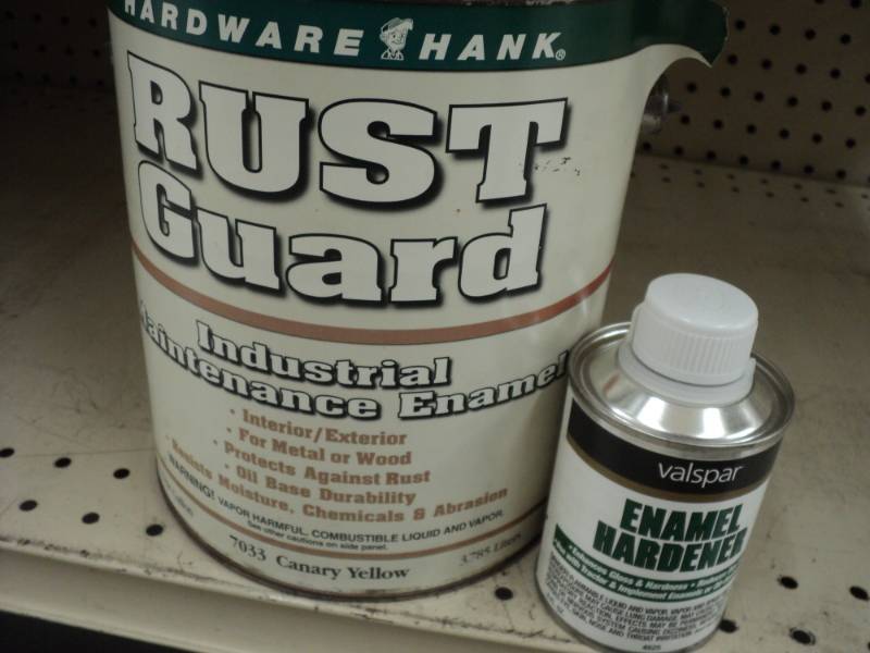 lot 86 image: 1  can of RustGuard Industrial Main...