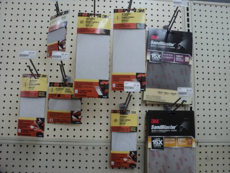 lot 88 image: 12 Misc 3M Sanding Sheets...