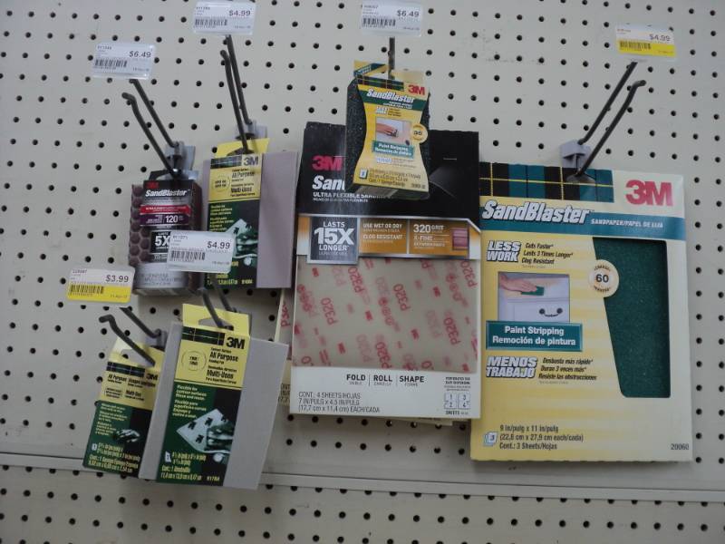 lot 92 image: 10 misc 3M Sanding Sheets...