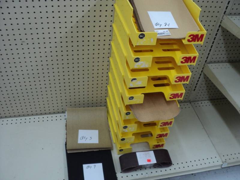 lot 93 image: 34 misc 3M Sanding Sheets and displ...