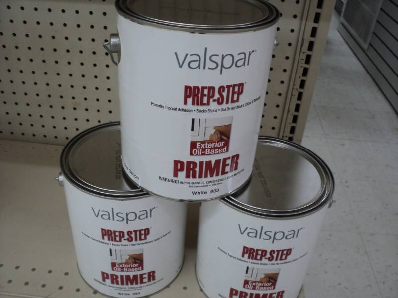 lot 110 image: 3 cans of Valspar Prep Step Primer...