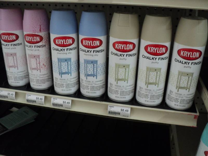 lot 117 image: 7 cans of Krylon Chalky Finish Spra...