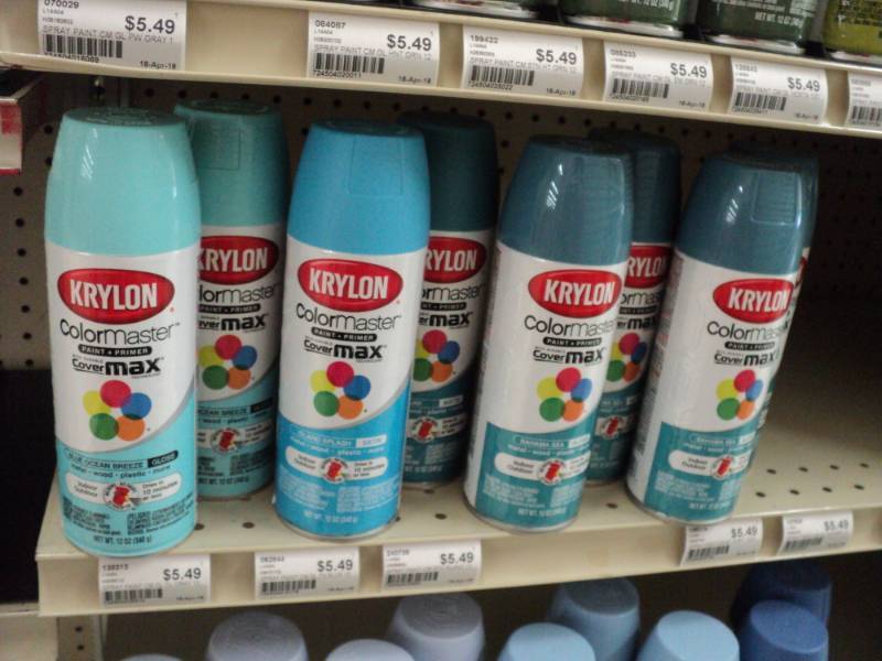 lot 124 image: 9 cans of Kryon Color master Spray ...
