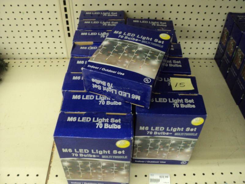 lot 178 image: Christmas Lights  15 M6 LED light ...