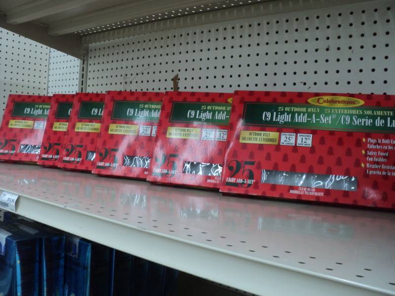 lot 182 image: Christmas Lights  6 C9 Light Add a...