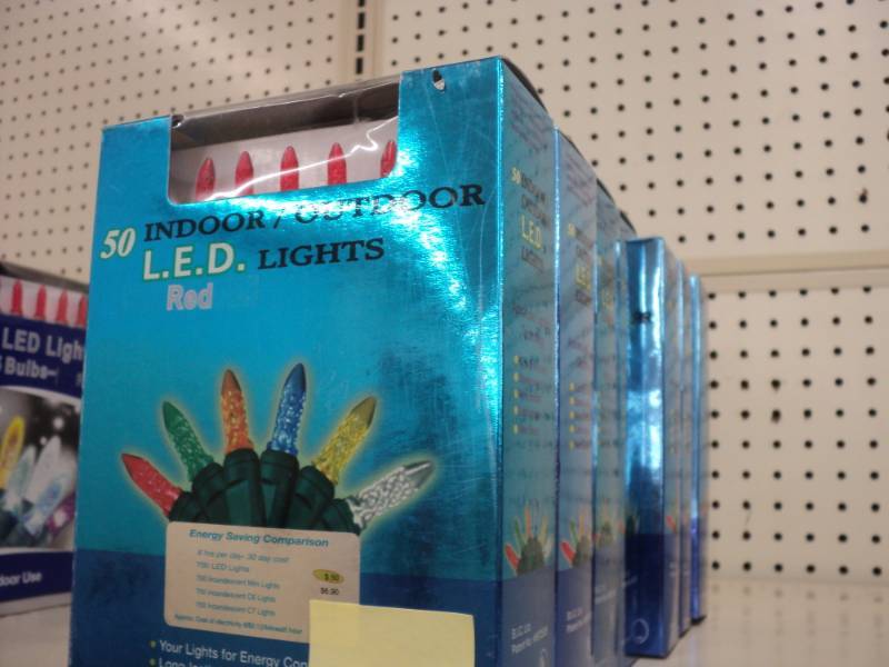 lot 195 image: Christmas Lights  7 - 50 LED light...
